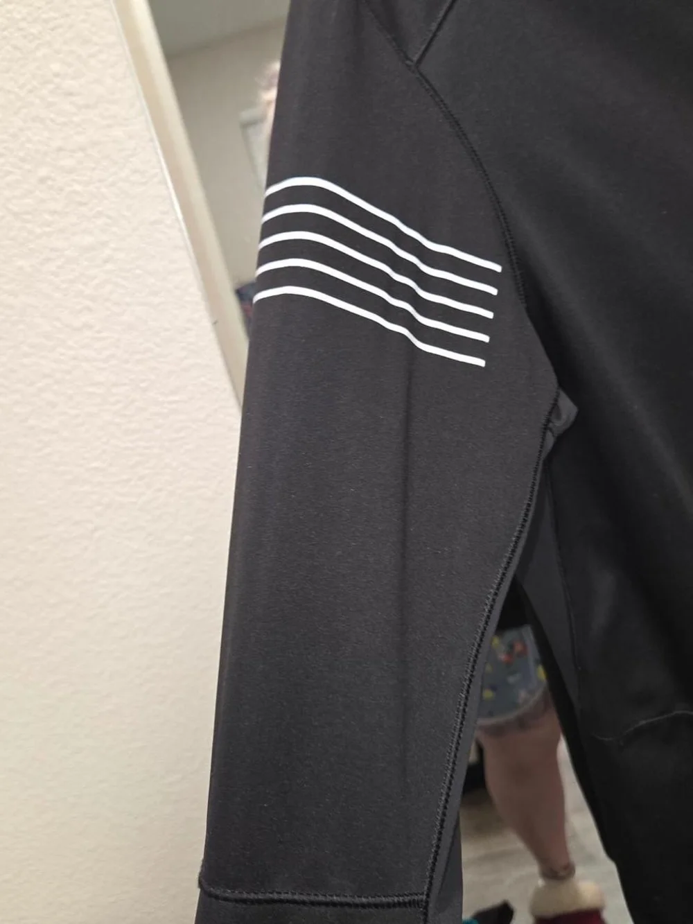 Salomon Blue Black Softshell Jacket Panel Mens Size Medium